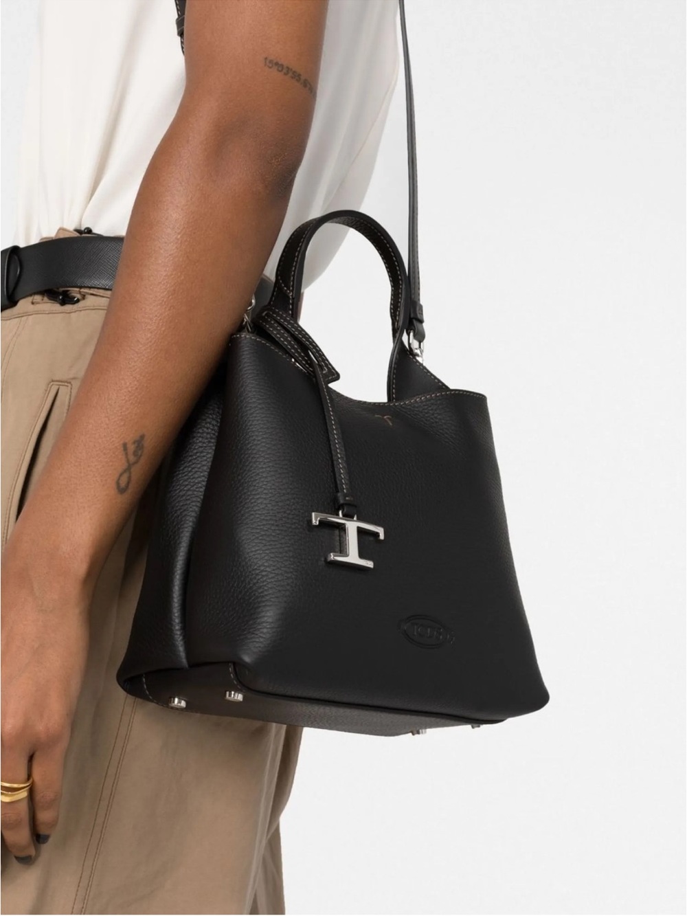 Tod's Black Pebbled Leather Shoulder Bag with Silver-Tone 'T' Charm